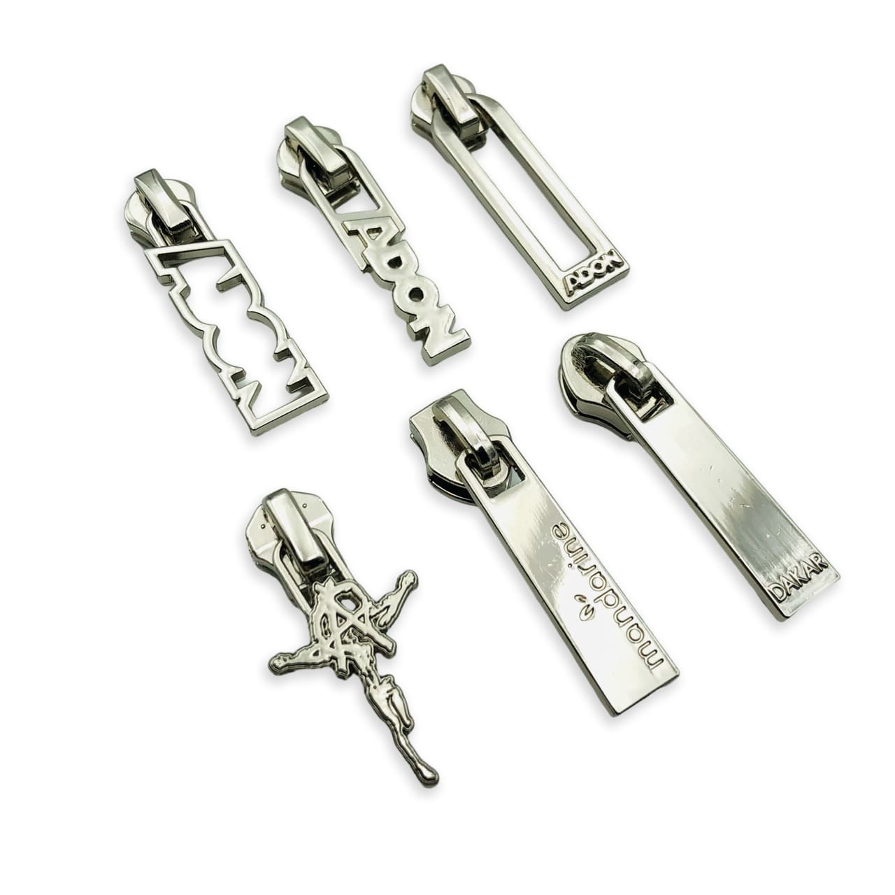 Custom Metal Zipper Pullers & Sliders, Zinc Alloy Engraved Logo Zipper Tabs, Wholesale Decorative Zipper Pulls for Handbags and Clothing