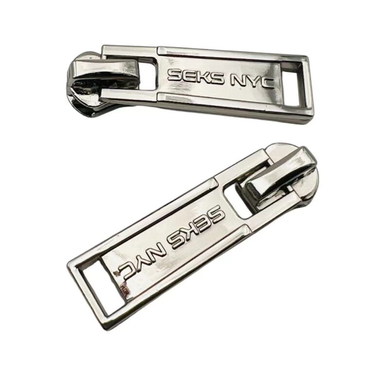 Custom Logo Brand Name Metal Zipper Pullers for Handbags & Clothing, High-Quality Zinc Alloy Zipper Auto-Locked Sliders, Custom Logo Decorative Zipper Tabs